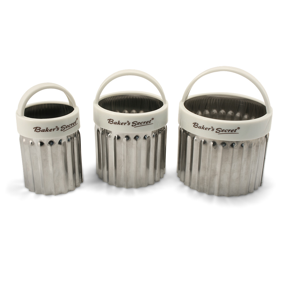 Baker's Secret Fluted Scone Cutter Set 3pce Peter's of Kensington