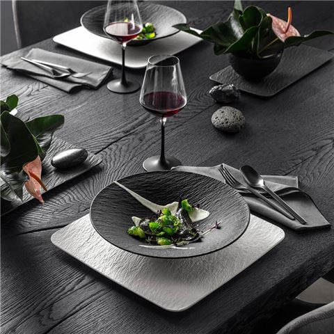 Villeroy & Boch - Manufacture Rock Deep Bowl Black 29cm