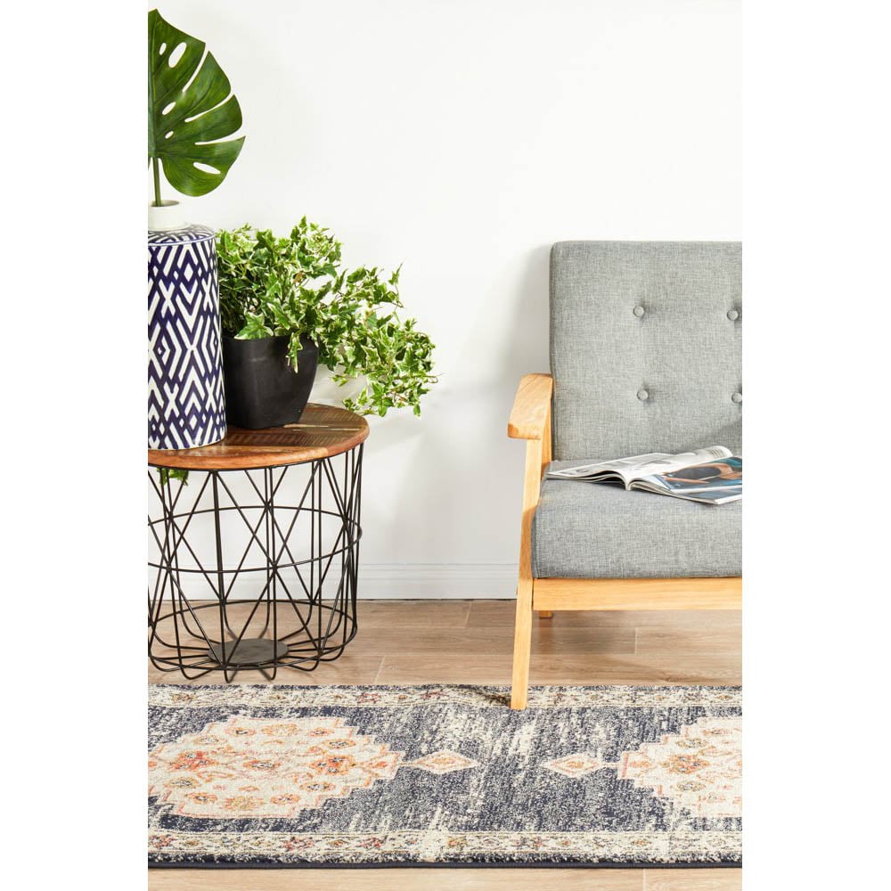 132689 essay 08 picture