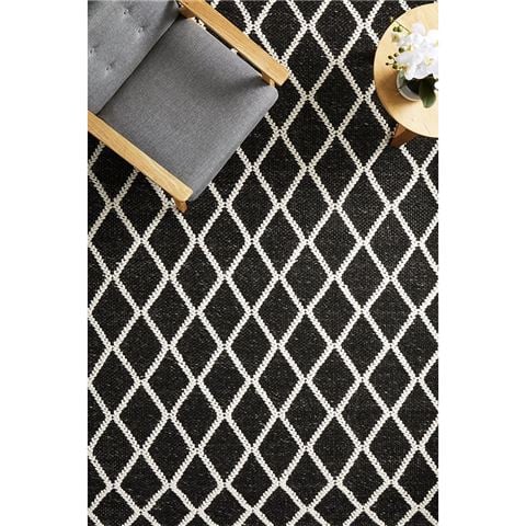Tapete Rug Huxley Hand Loomed Scandi Rug Black 320x230CM - Peter's of Kensington