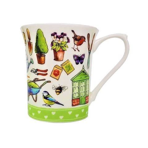 Queens Living The Dream Mug Garden Life - Peter's of Kensington