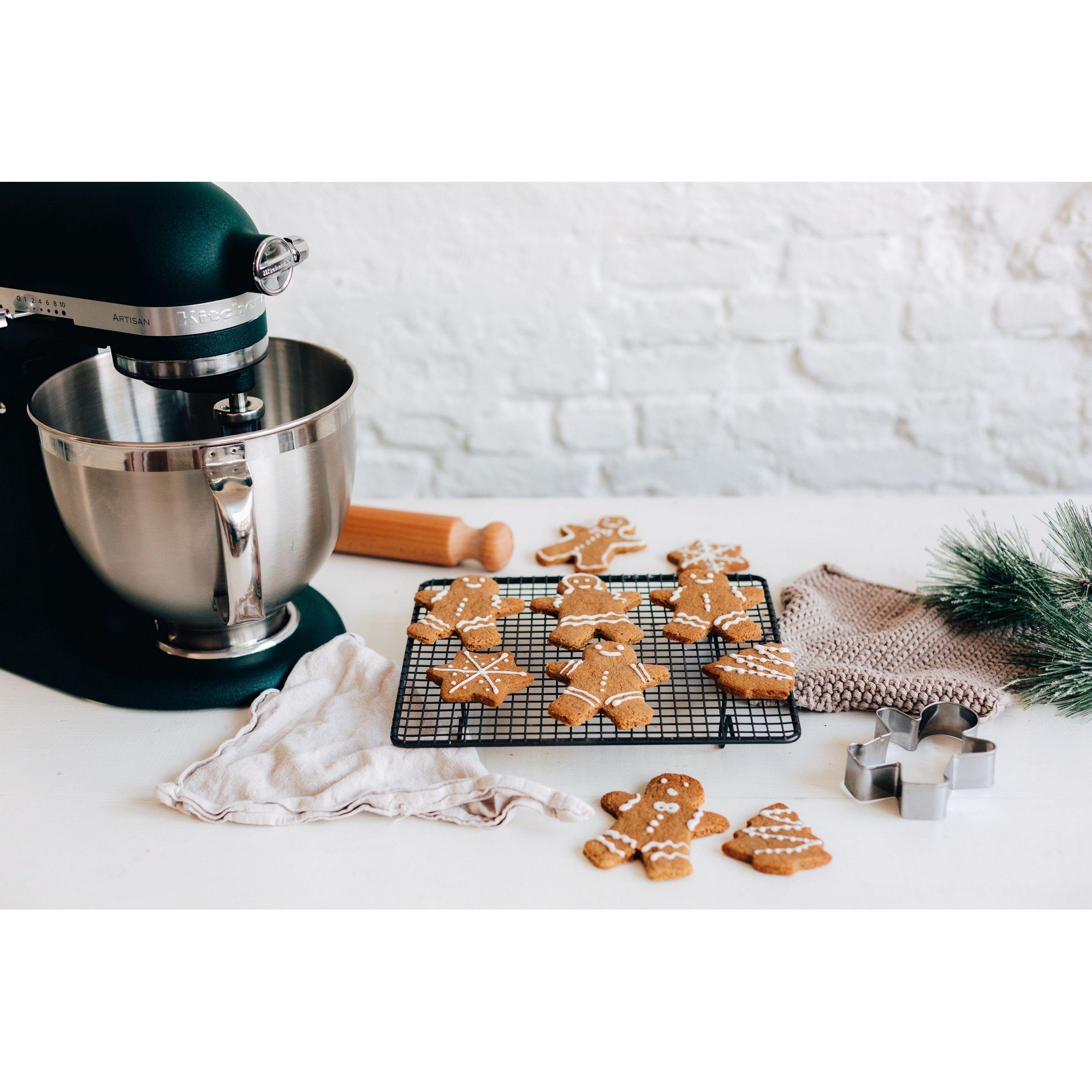 pebbled palm mixer