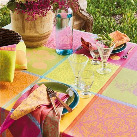 Garnier-Thiebaut - Mille Tutti Frutti Smoothie Tablecloth 180x300cm