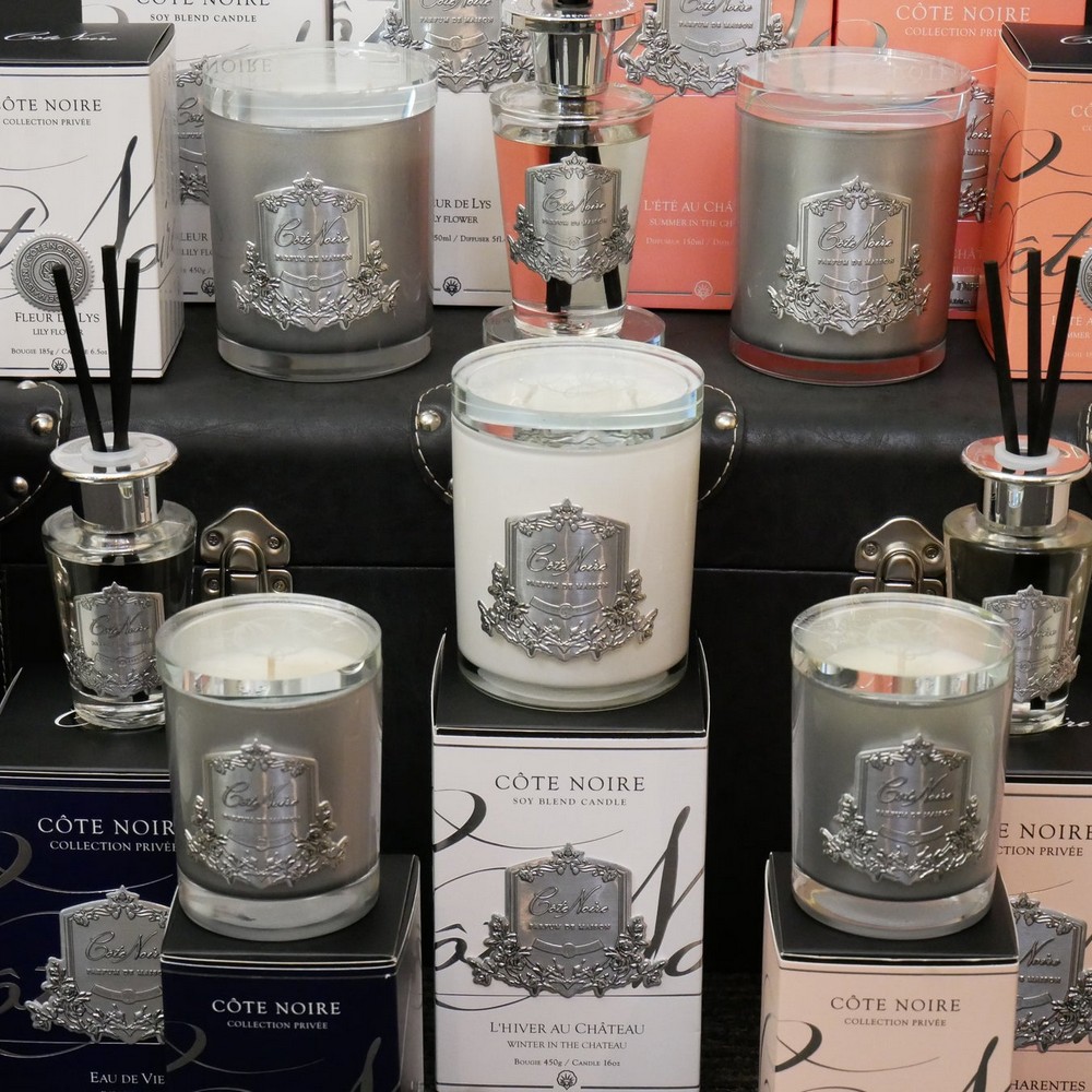 COTE NOIRE Soy Blend Candle Fleur de Lys Cote Noire | Candles