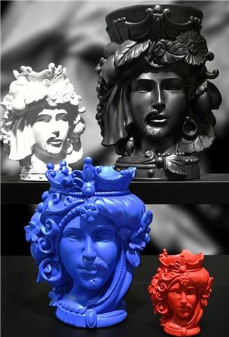 Baci Milano - Teste Matte Double Head Vase Blue Small 18cm