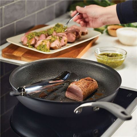 Circulon - ScratchDefense A1 Nonstick Induction Skillet 30cm