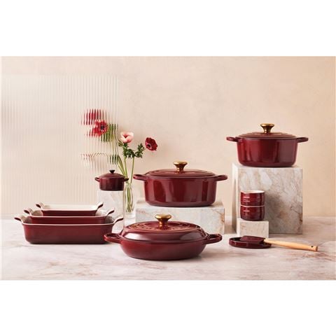 Le Creuset - Signature Shallow Casserole Garnet 30cm/3.5L