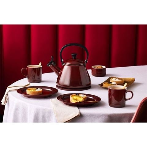 Le Creuset - Kone Kettle Garnet 1.6L