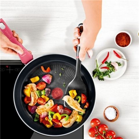 Tefal - Daily Expert Non-Stick Frypan 32cm