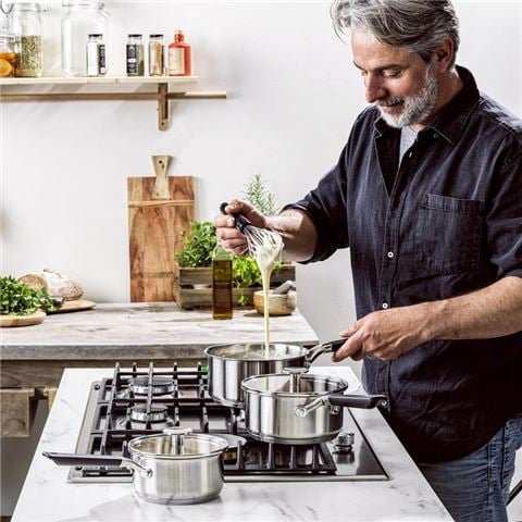 KitchenAid - Classic Stainless Steel Saucepan 18cm /2.1L