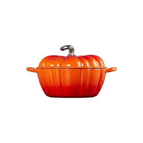 Le Creuset Signature Pumpkin Casserole Volcanic 24cm - Peter's of Kensington