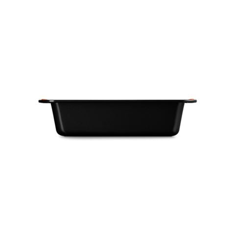 Le Creuset Non-Stick Loaf Pan 24cm/1.8L - Peter's of Kensington