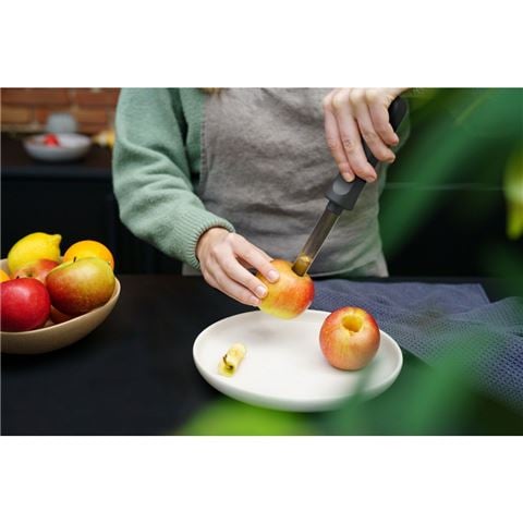 Zyliss Easy Twist Apple Corer Black - Peter's of Kensington