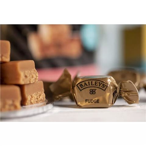 Gardiners - Baileys Salted Caramel Oval Tin 250g