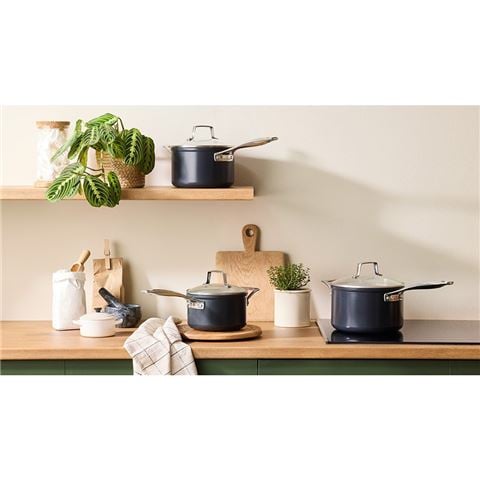 Le Creuset - Non-Stick Ceramic Saucepan Set 3pce