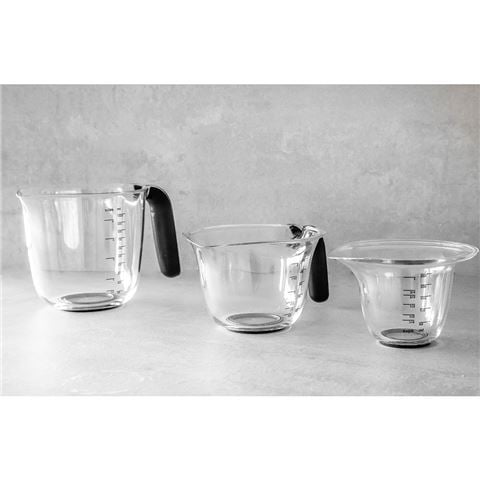 KitchenAid Angled Measuring Jug Set w/Onyx Black Handles 3pce - Peter's of Kensington