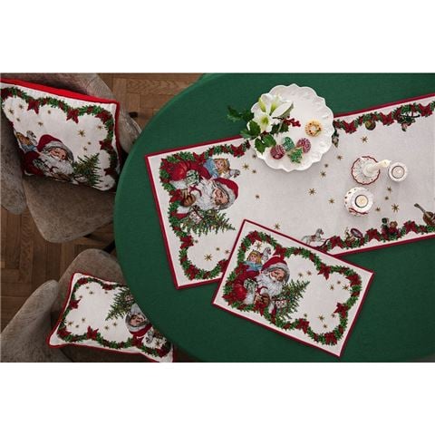 Villeroy & Boch - Toy's Fantasy Tapestry Cushion Santa