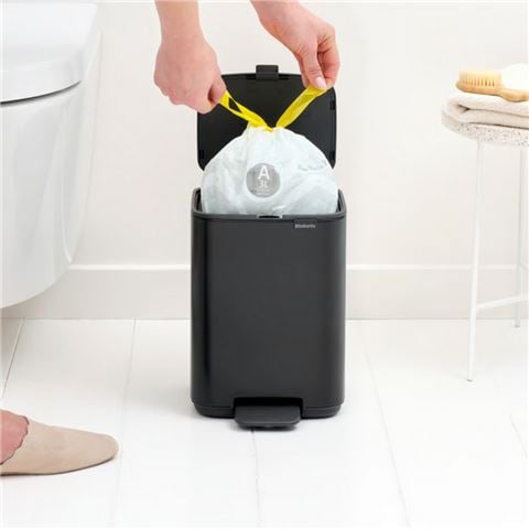 Brabantia - Bo Pedal Bin 4L Matt Black