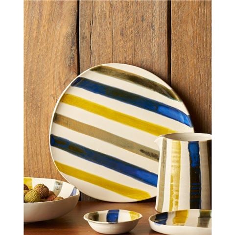 Robert Gordon - Mid Summer Tear Drop Platter 32x29cm