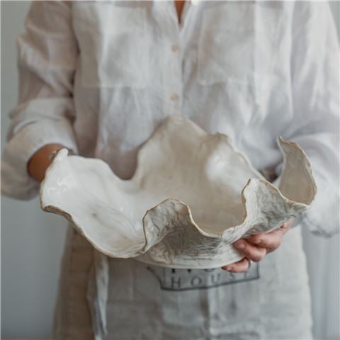 Mode Wavy Bowl 40x16cm - Peter's of Kensington