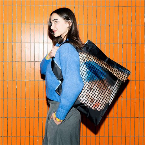 LOQI Pix And Love Girl with a Pearl Earring Recycled Bag - Peter's of Kensington
