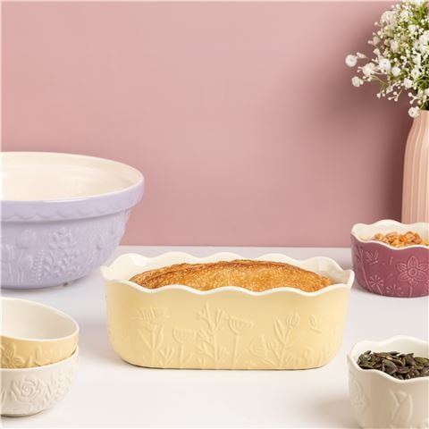 Mason Cash In The Meadow Loaf Pan Yellow 22.5cm/1.1L - Peter's of Kensington