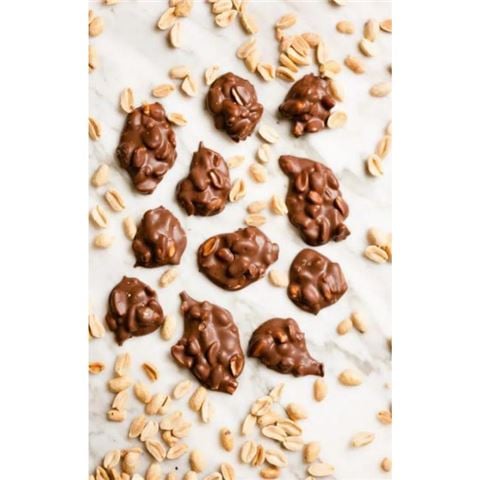 Cacao & Co - Milk Chocolate Peanut Clusters 130g
