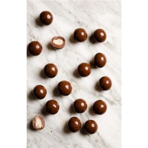 Cacao & Co - Milk Chocolate Macadamias 120g