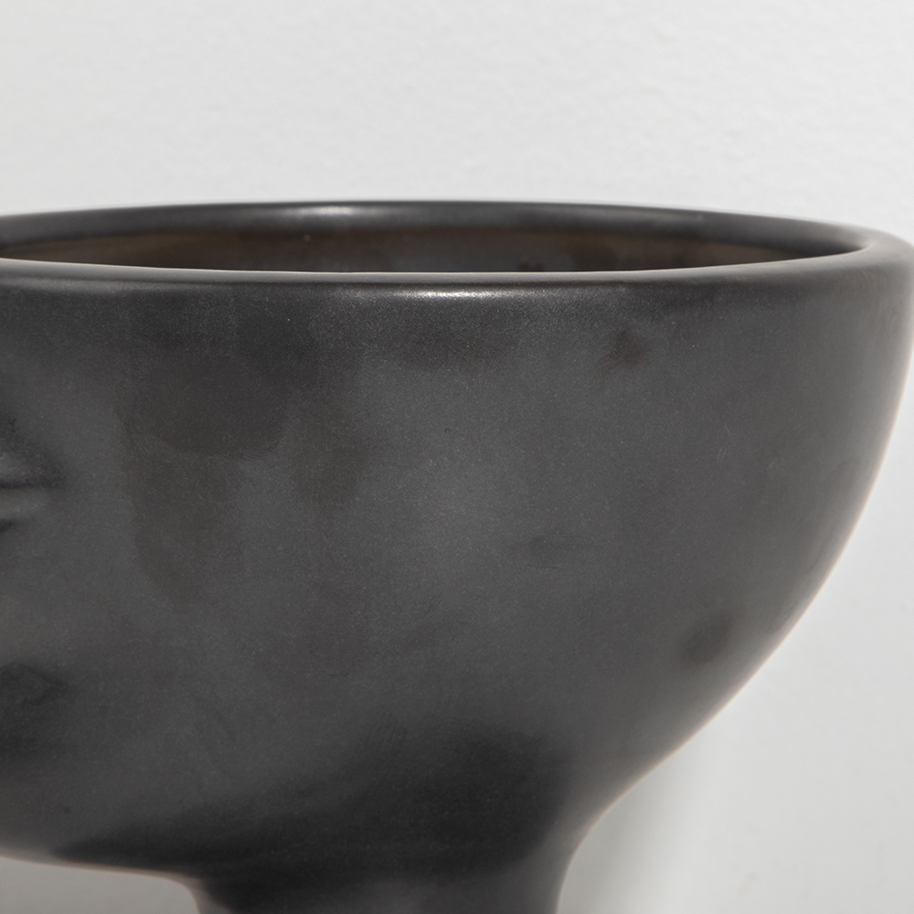 Jones & Co Dione Vase Peter's of Kensington