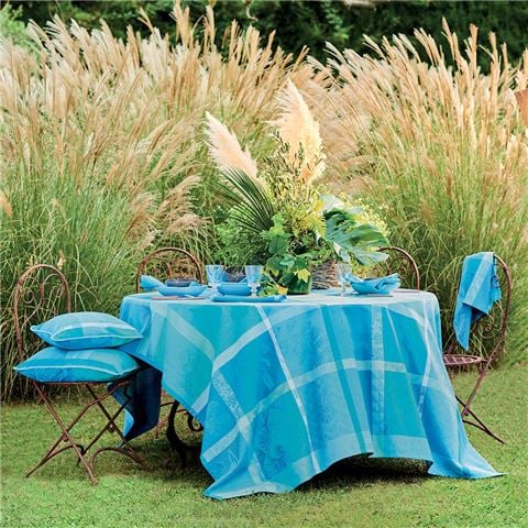 Garnier-Thiebaut Mille Gardenias Tablecloth 180x250cm - Peter's of Kensington