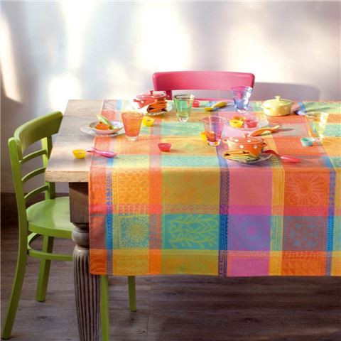 Garnier-Thiebaut Mille Wax Creole Tablecloth 180x250cm - Peter's of Kensington