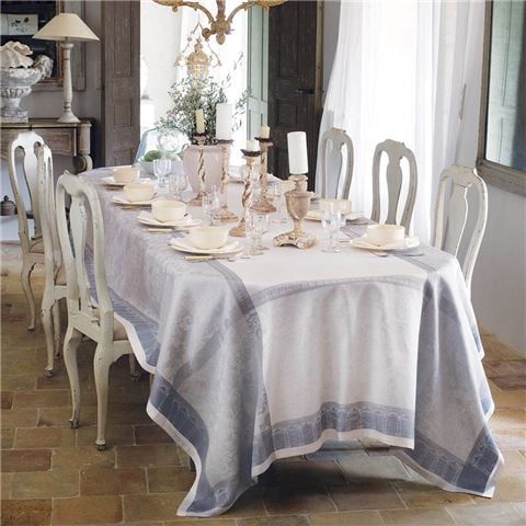 Garnier-Thiebaut - Symphonie Nuage Tablecloth 174x174cm