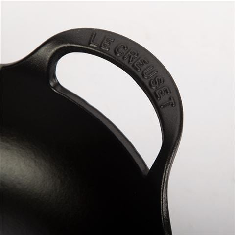 Le Creuset Balti Dish Satin Black 24cm - Peter's of Kensington