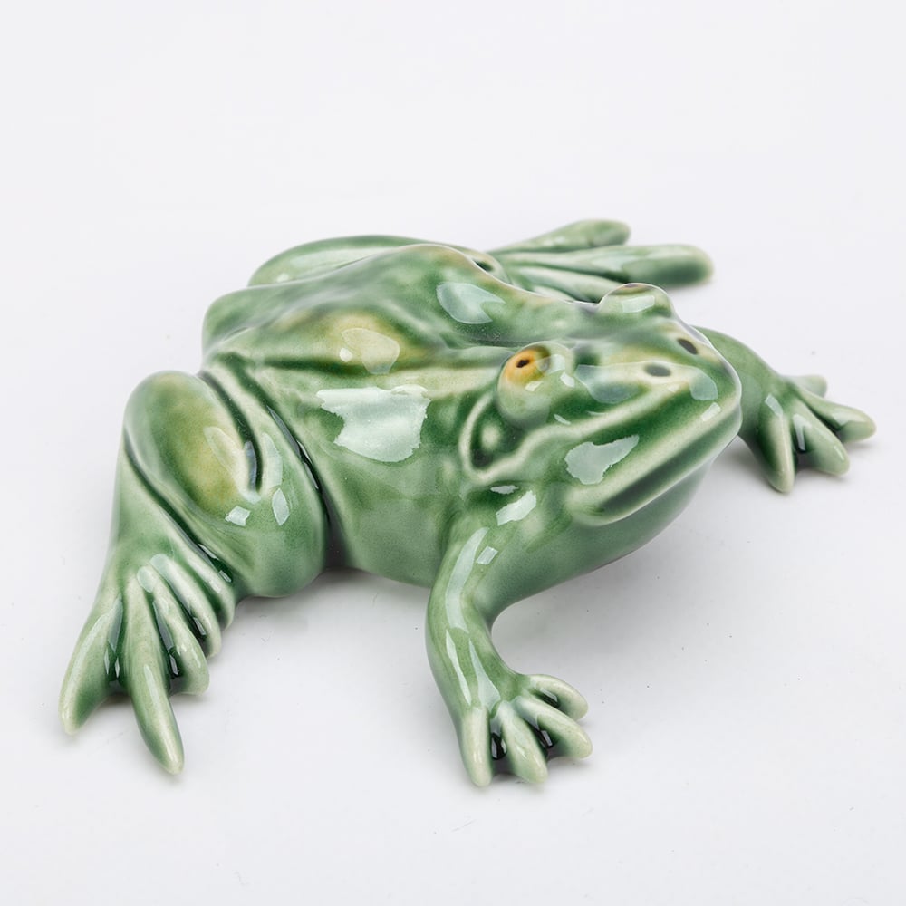 Bordallo Pinheiro - Small Green Frog | Peter's of Kensington