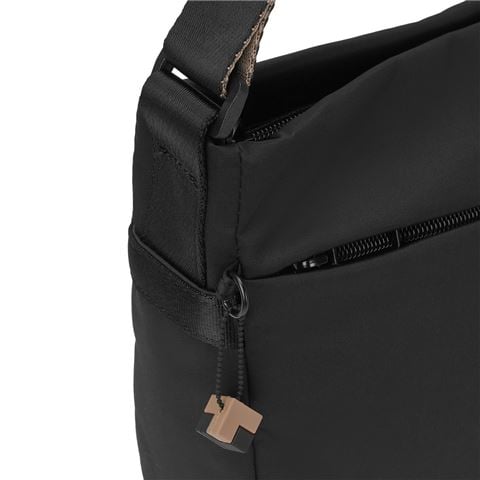 Hedgren Nova Gravity Crossbody Bag Medium Black - Peter's of Kensington