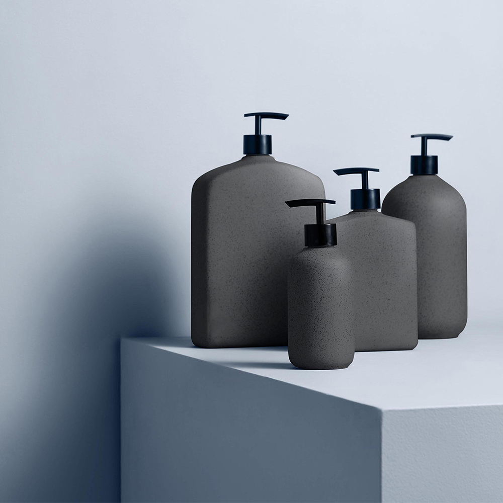 Robert Gordon Lotion Bottle Black 500ml Peter's of Kensington