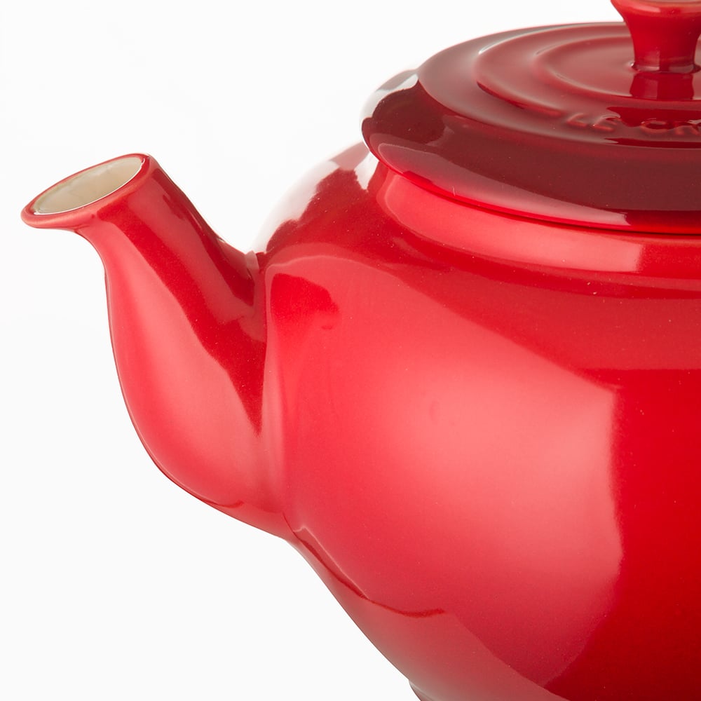 Le Creuset Stoneware Teapot With S/S Infuser Cerise Red Peter's of