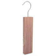 Woodlore - Cedar Hang-Up