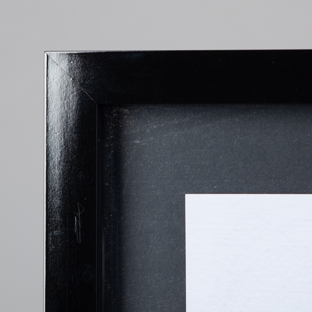 新品 オリバーガル Perfect Red Gift Oliver Gal - Perfect Red Gift 54x54cm | Peter's of Kensington