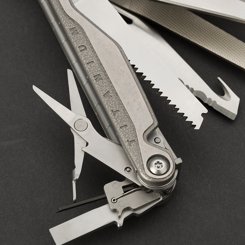 Leatherman Charge Plus TTi with Button Sheath Peter