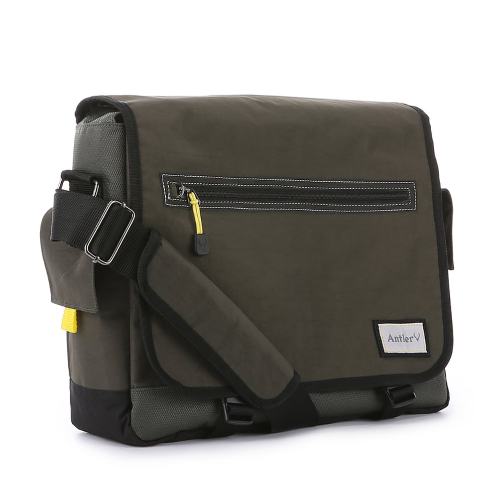 Antler urbanite evolve handy bag online