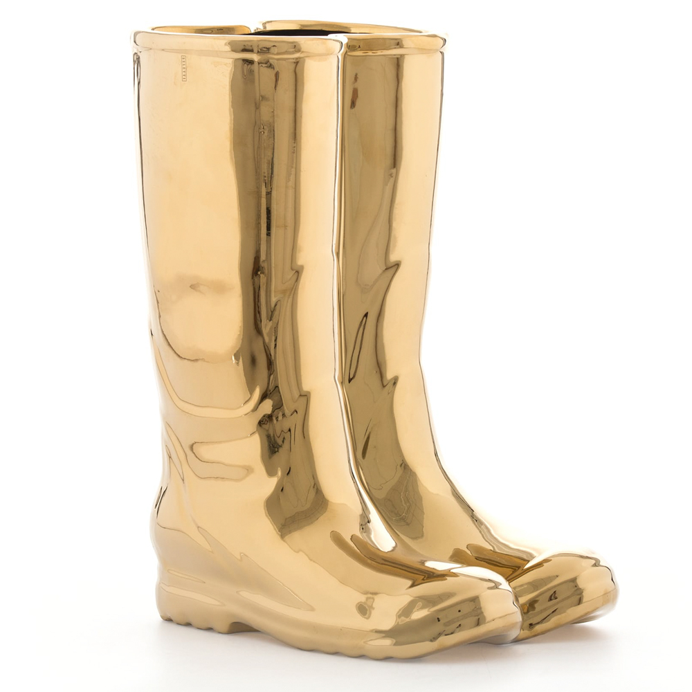 gold gumboots