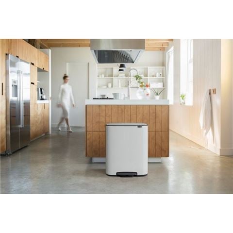 Brabantia - BO Touch Bin 60L White