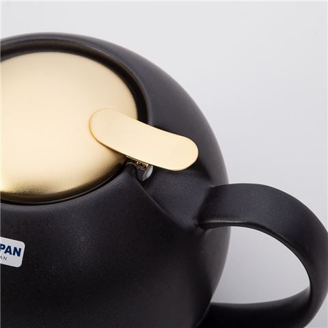 Zero Japan Teapot Nobu With Golden Lid Black 1L - Peter's of Kensington