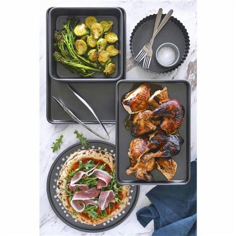 Bakemaster - Loose Base Round Flan/Quiche Pan 25cm