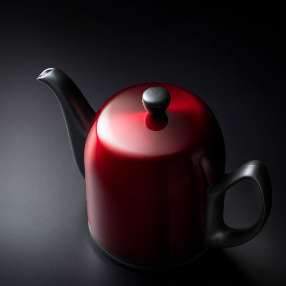 Degrenne Salam Black Teapot with Red Cover 6 Cups Peter's of Kensington