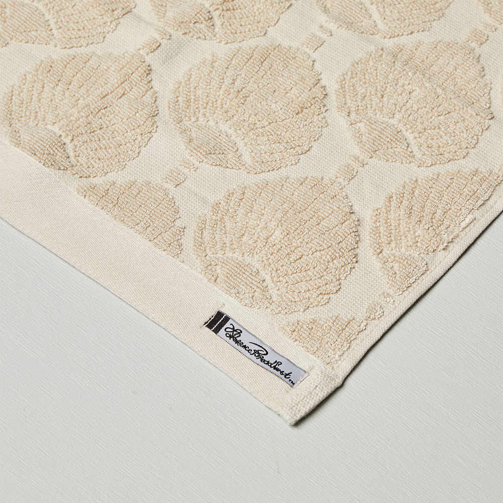 Florence Broadhurst Ikeda Bath Towel Linen 70x140cm Peter's of