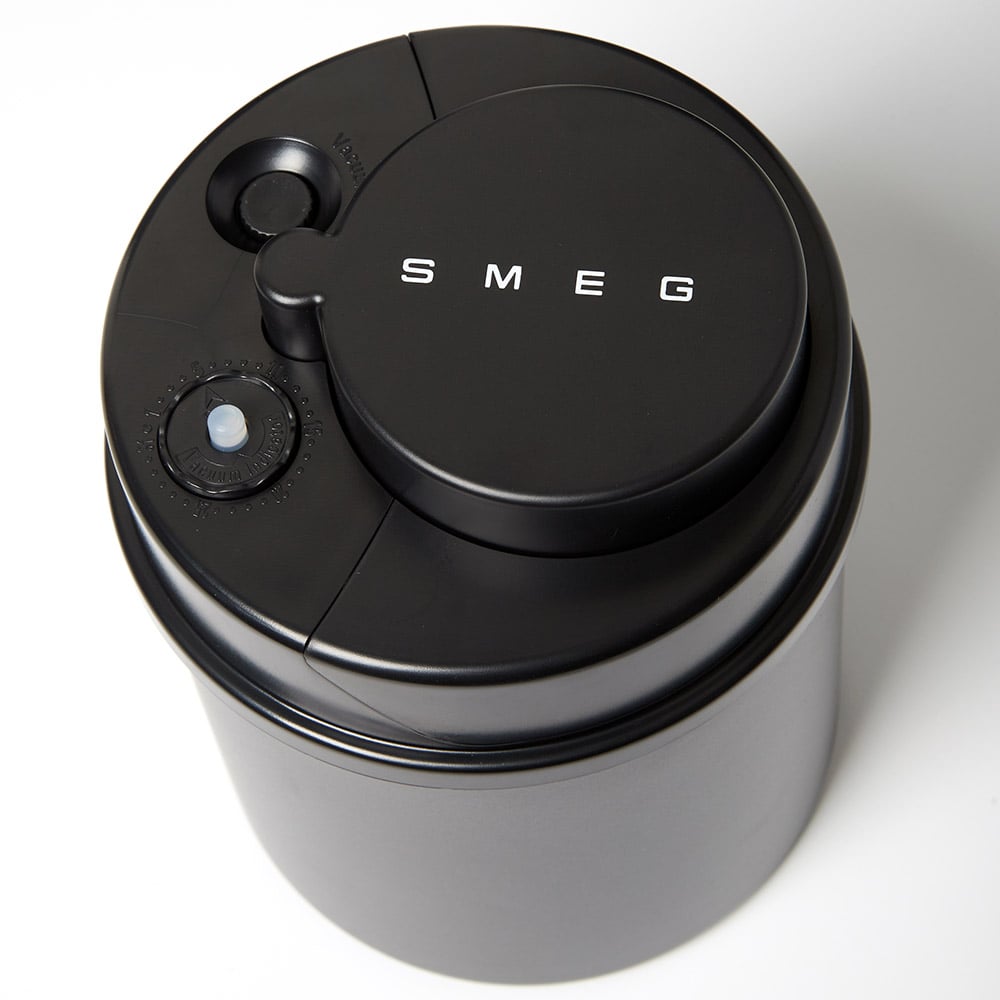 Smeg Coffee Vacuum Canister Black 500g Peter's of Kensington