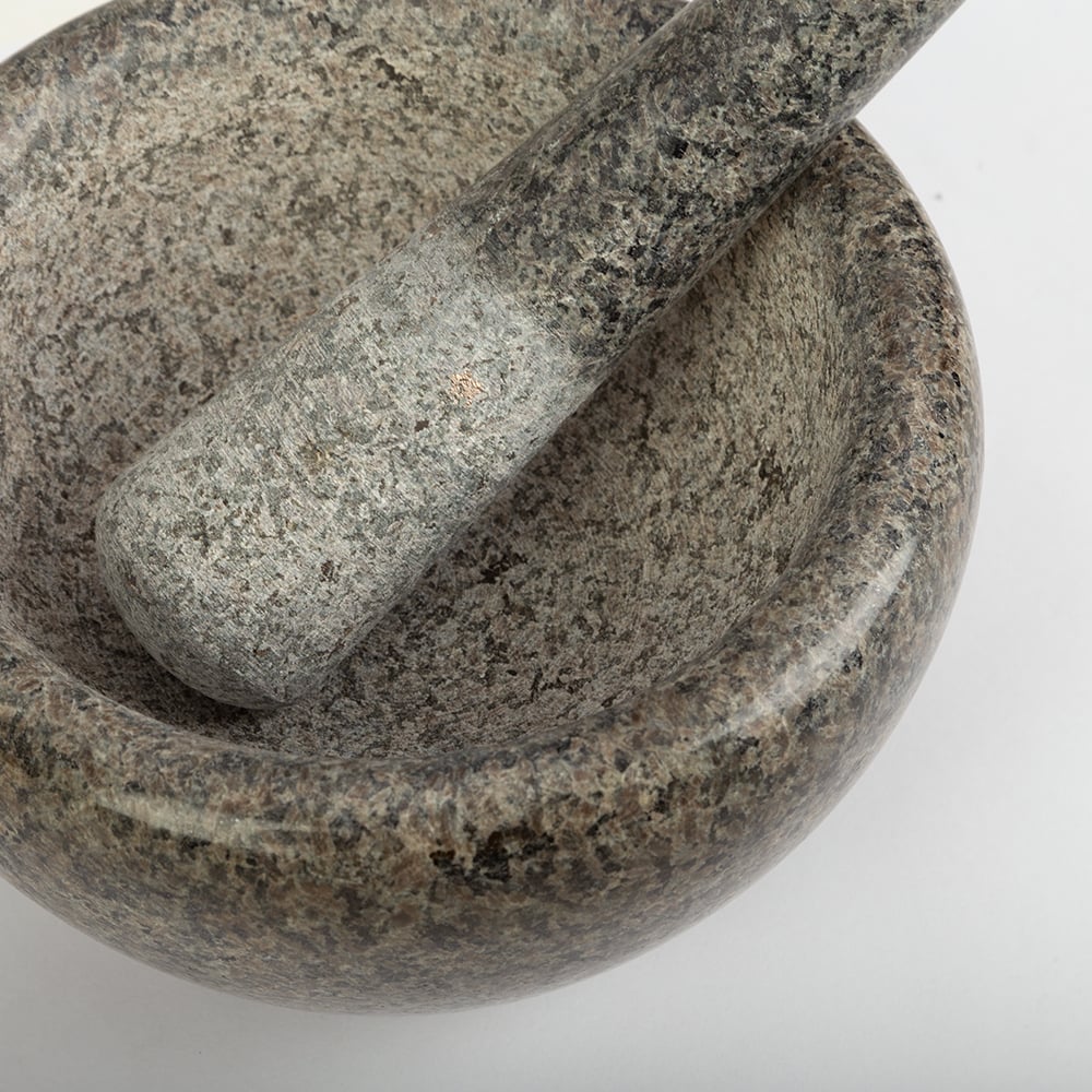 Avanti Crush 'n' Grind Smooth Mortar & Pestle 18cm Peter's of